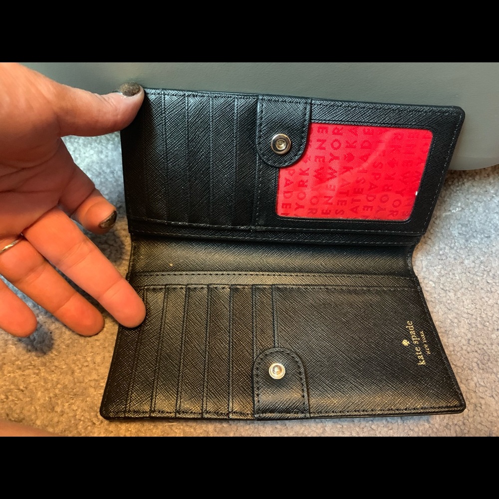 COPY - Kate spade wallet multi - Picture 2 of 3